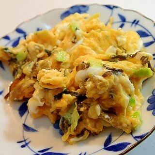 高菜漬けとキャベツと韓国海苔の卵炒め